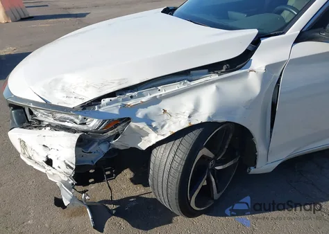 2021 Honda Accord Sport z USA, uszkodzony, nr VIN 1HGCV1F3XMA105474